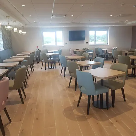 The Originals Hotel-restaurant-terrasse Du Paarc Dunkerque 3* Gravelines